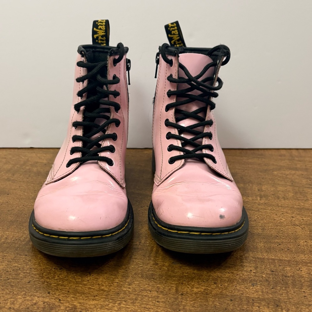 Dr. Martens Pink Air Wair Patent‎ Leather Boots girls size 3